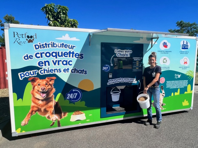 La Réunion : Kanéo fête ses 10 ans et installe les premiers distributeurs de croquettes en vrac de l'île