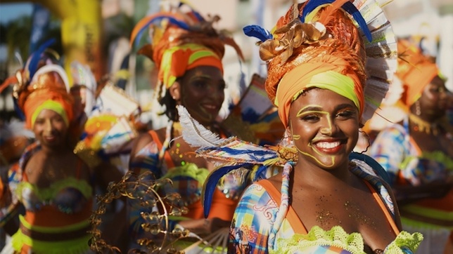 Les antennes ultramarines de France Télévisions à l'heure du carnaval : une immersion festive sur le Réseau des 1ère