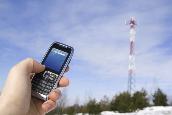 La fin du roaming menacé au Sénat: Victorin Lurel dénonce une pression des lobbys