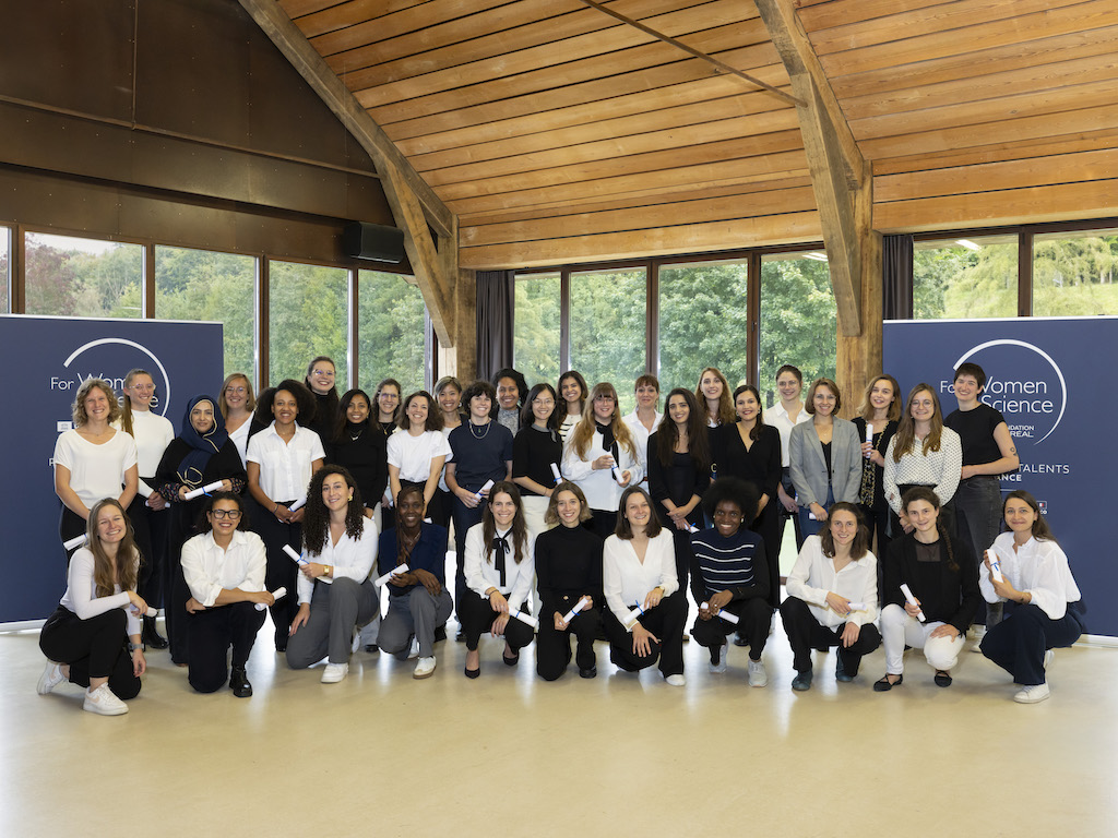 Photo groupe FWIS 2024 © Fondation L'Oréal