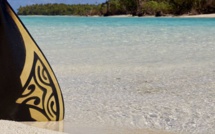 Les trois antennes de Polynésie 1ère au coeur de la Tetiaroa Royal Race